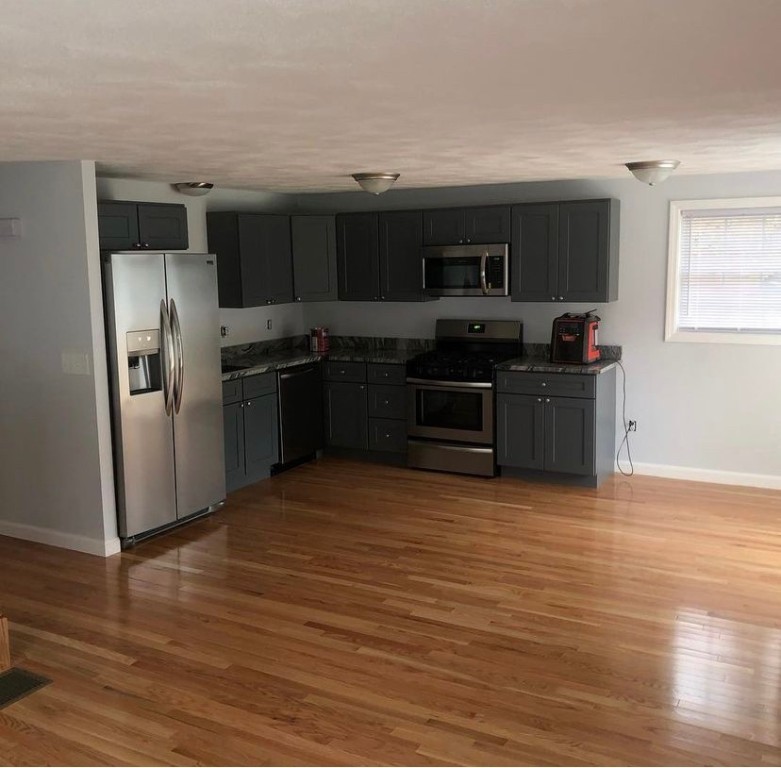 21 Ridgeway Avenue Warwick, RI 02889 - Photo 3 of 4