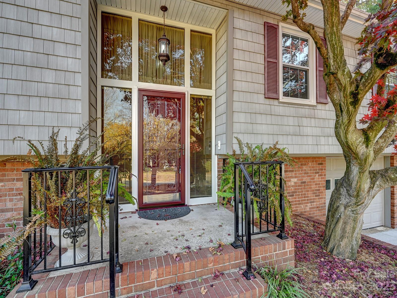 4130 Witherow Road Winston-Salem, NC 27106 - Photo 5 of 39 a view of entryway front of house