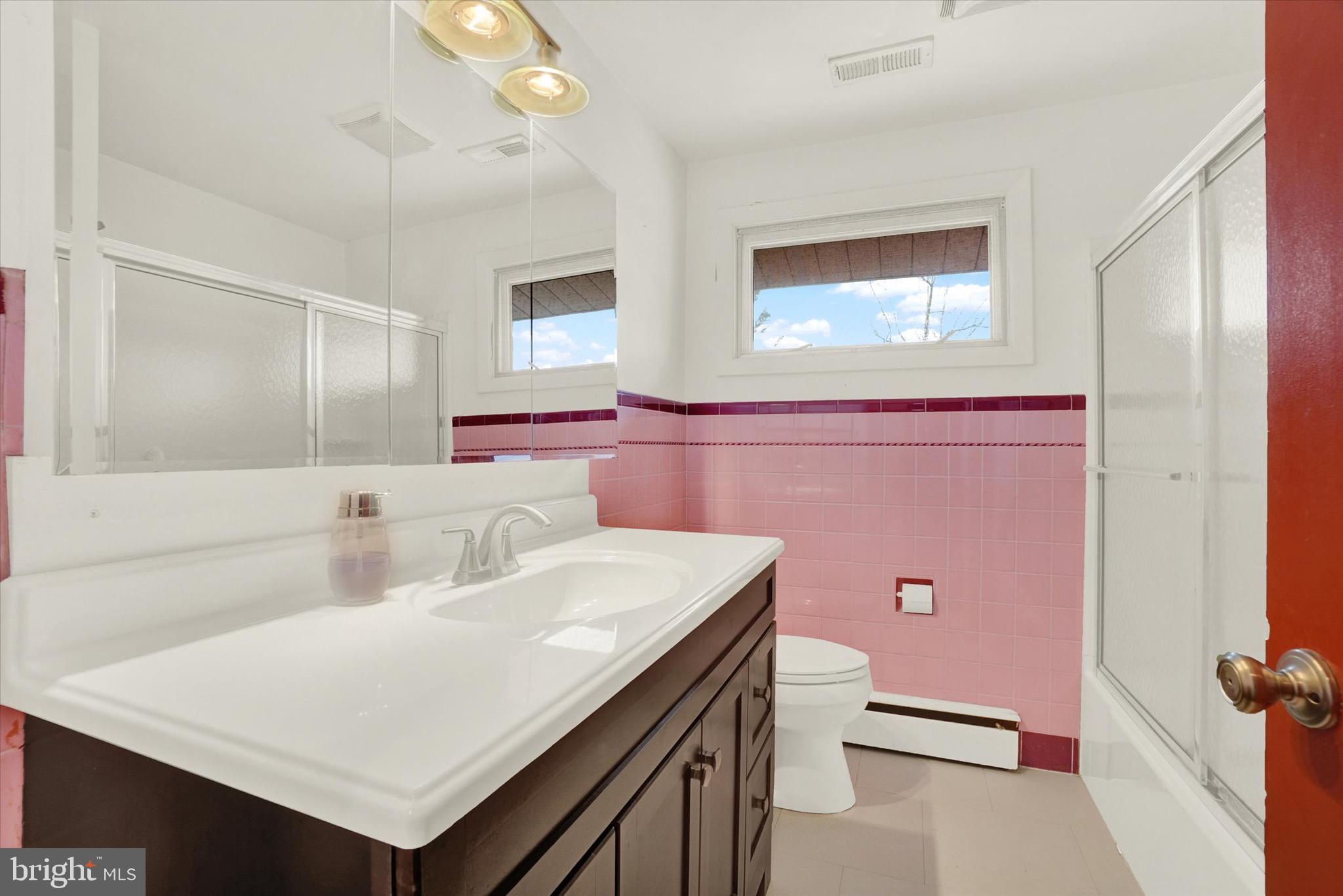 251 Greendale Road York, PA 17403 - Photo 14 of 31