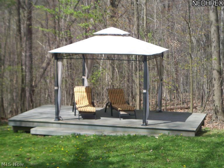 4142 Giles Road Chagrin Falls, OH 44022 - Photo 18 of 22