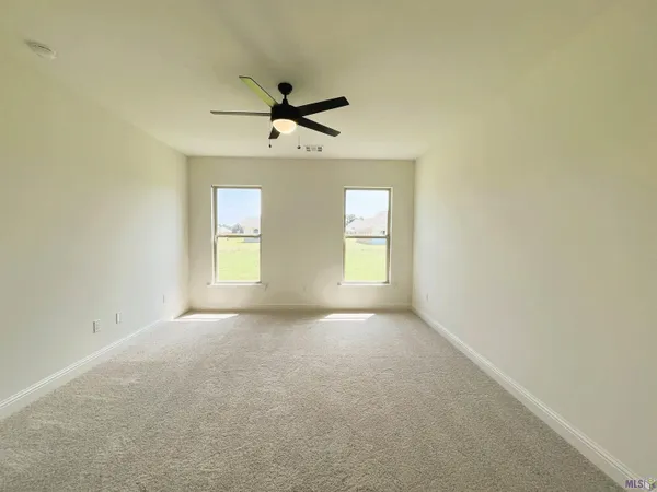 $276,630 | 26153 Willette Avenue, Denham Springs, LA 70726