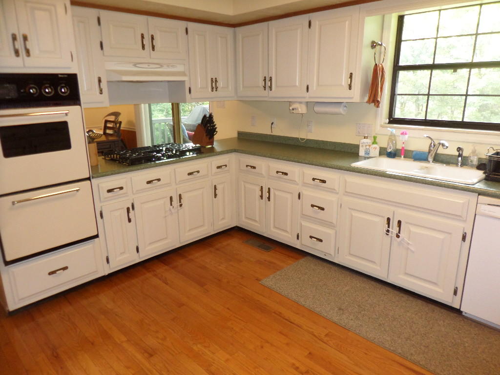 110 Claremont Road Oak Ridge, TN 37830 - Photo 2 of 30 Kitchen