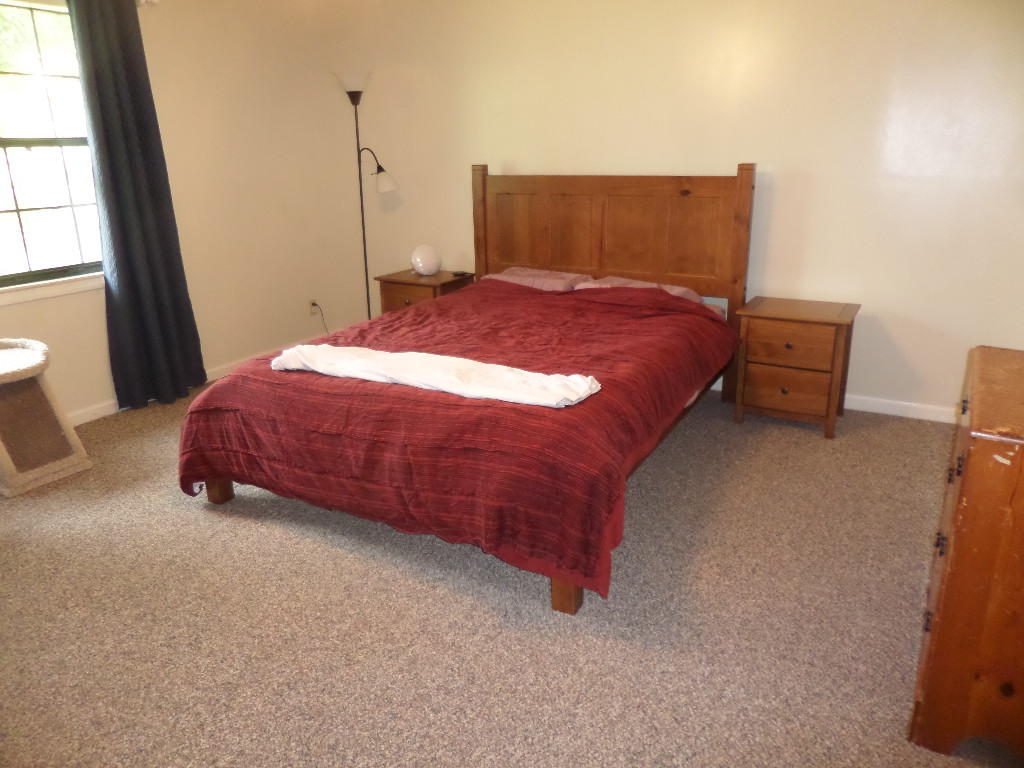 110 Claremont Road Oak Ridge, TN 37830 - Photo 11 of 30 Master Bedroom