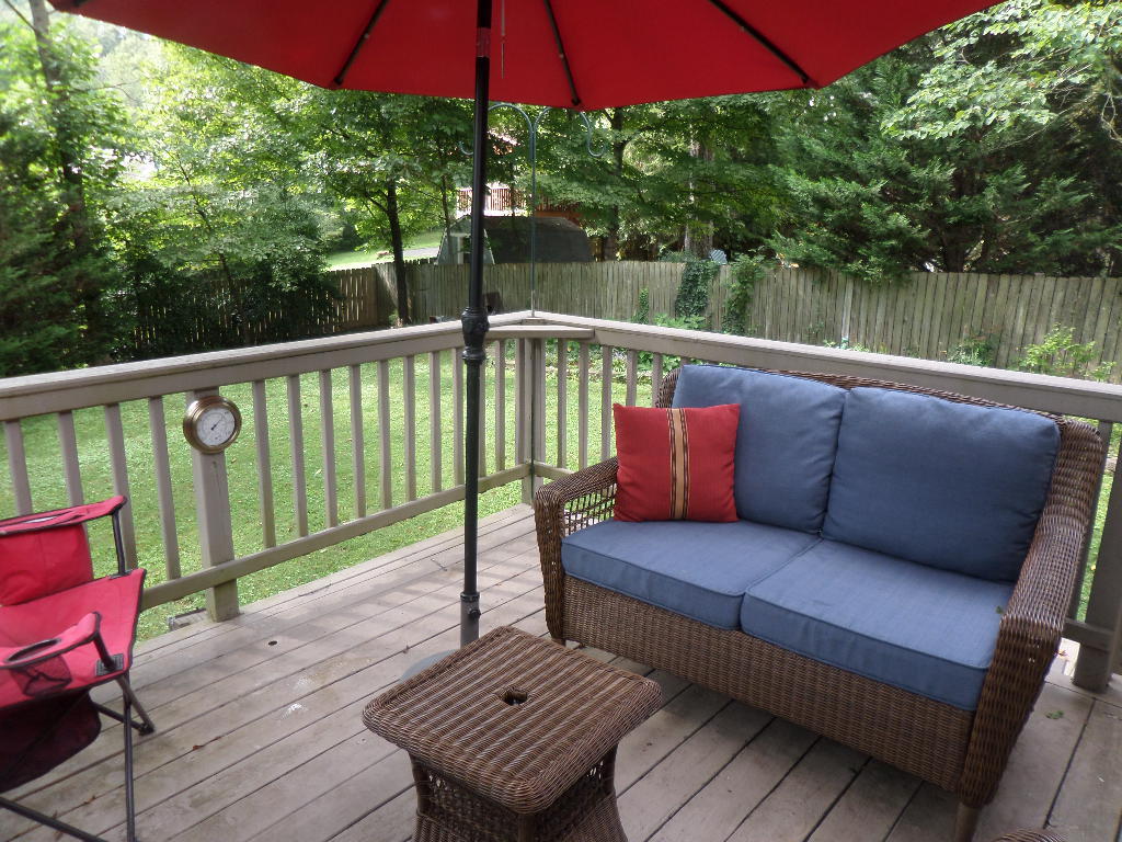 110 Claremont Road Oak Ridge, TN 37830 - Photo 20 of 30 Deck