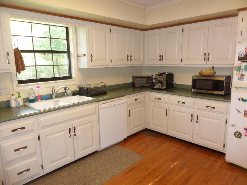 110 Claremont Road Oak Ridge, TN 37830 - Photo 3 of 30 Kitchen