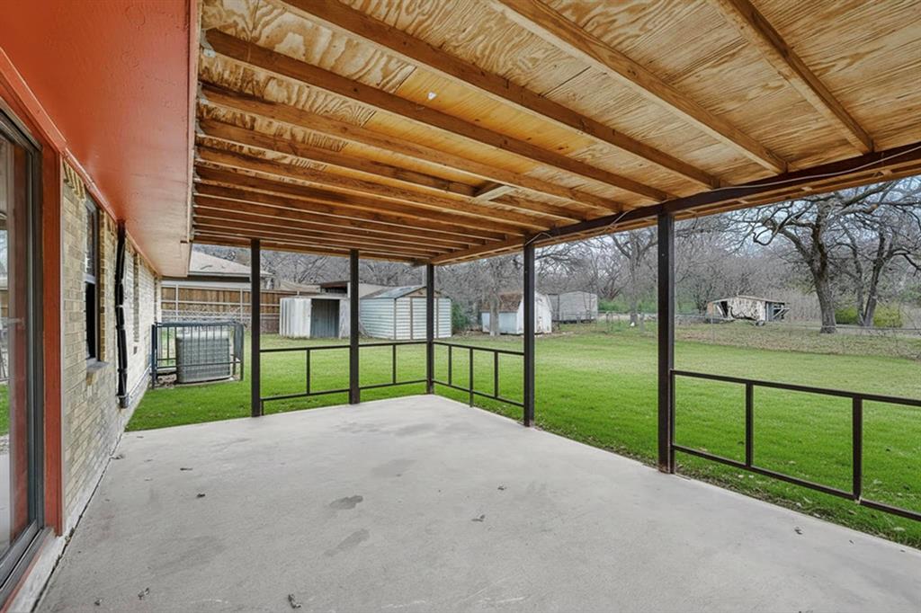 1706 Shepherd Lane Dallas, TX 75253 - Photo 33 of 40