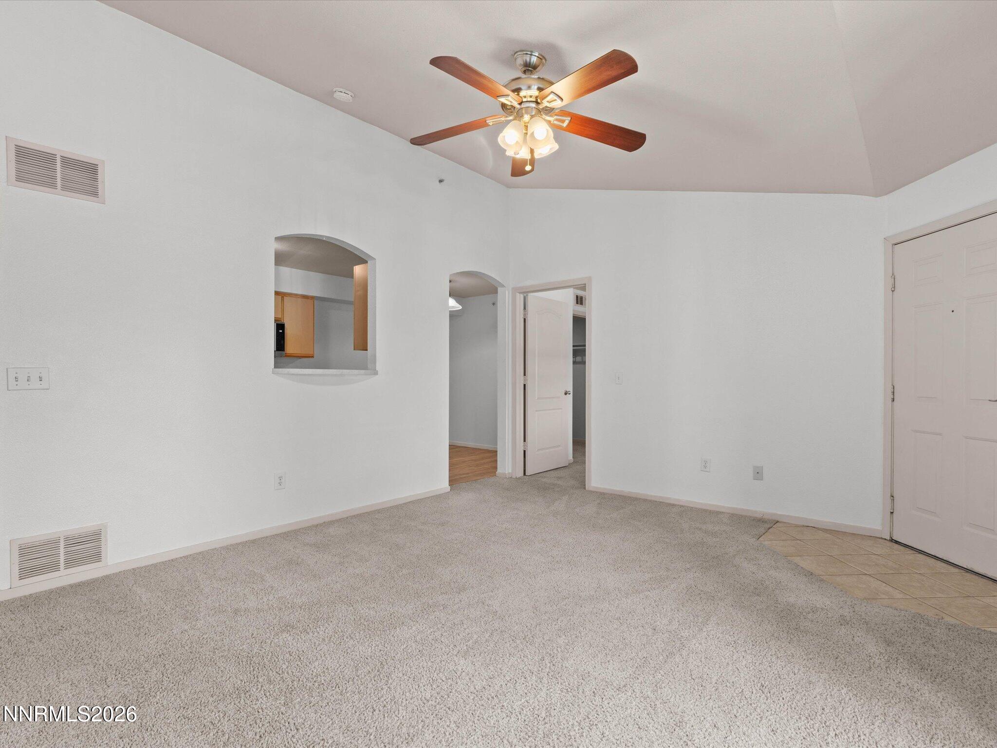 Living Room (3)