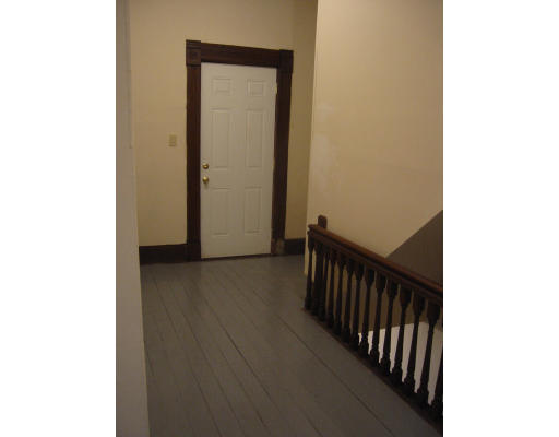 29 Webster Street Springfield, MA 01104 - Photo 4 of 9 Gallery Image 4