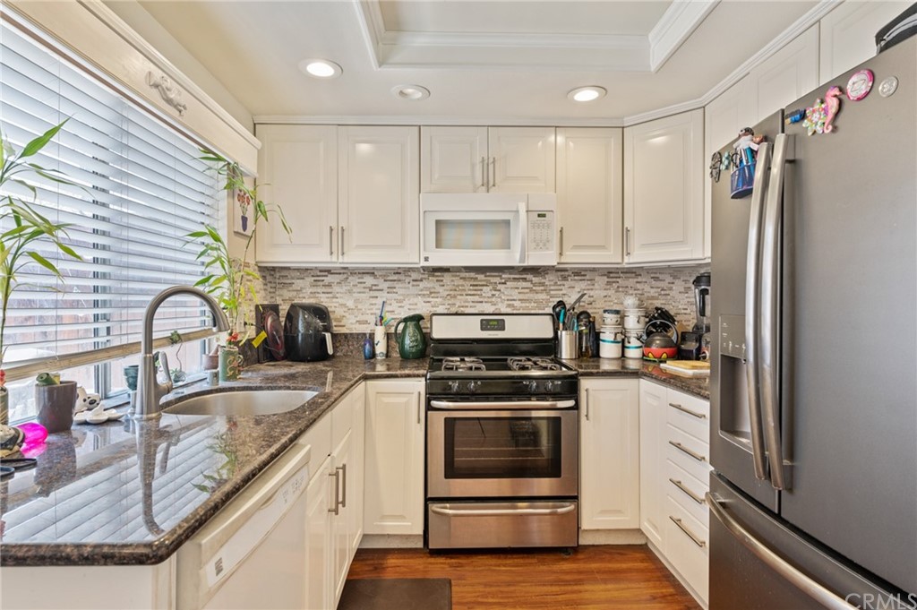 22314 Harbor Ridge Lane, Unit 5 Torrance, CA 90502 - Photo 15 of 33