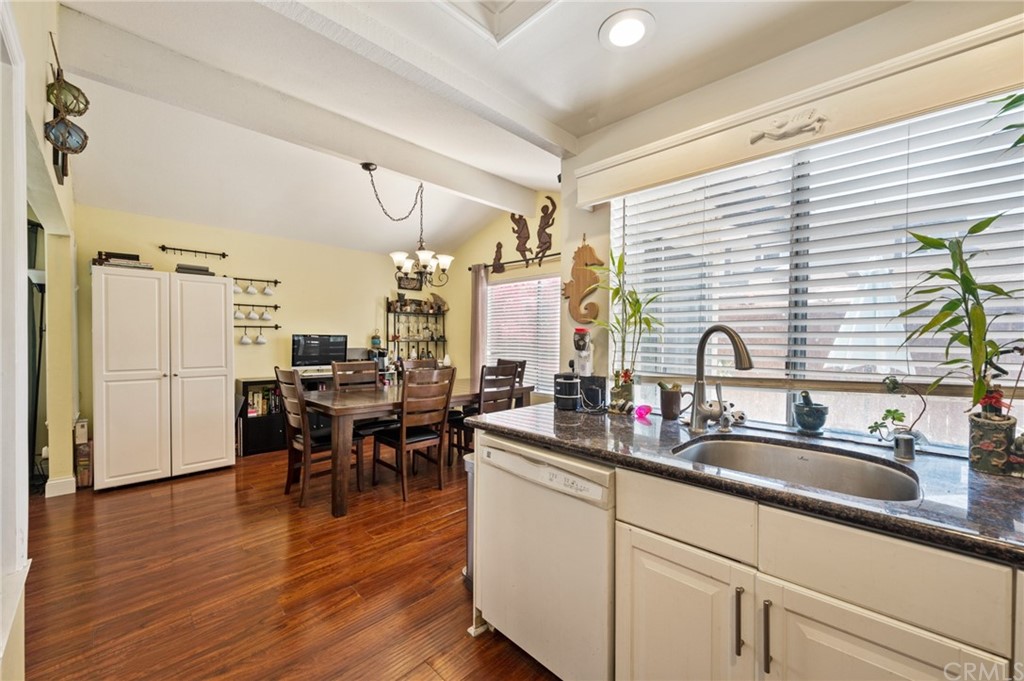 22314 Harbor Ridge Lane, Unit 5 Torrance, CA 90502 - Photo 10 of 33