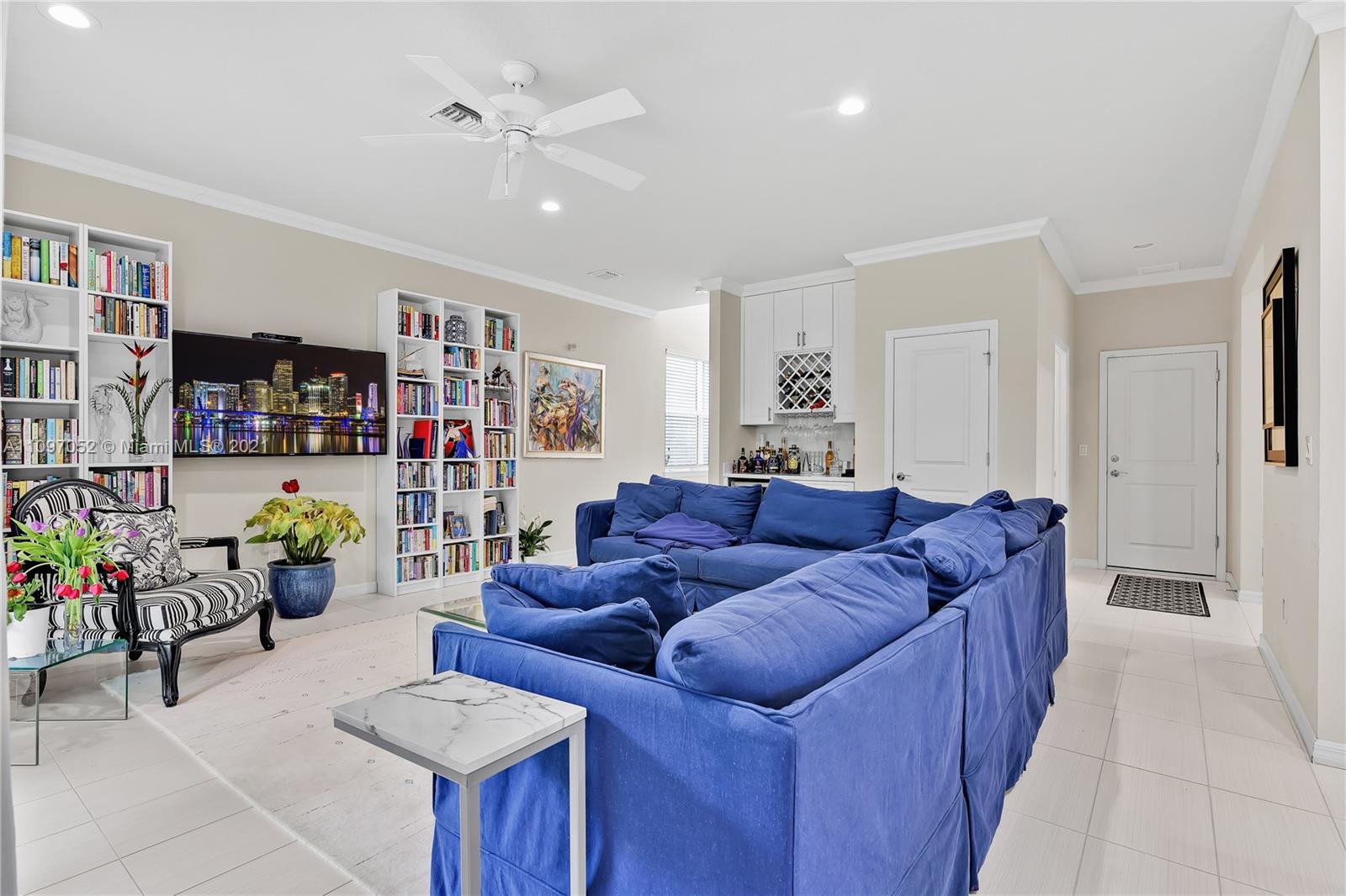 4325 Large Leaf Lane Hollywood, FL 33021 - Photo 19 of 42 a living room with furniture and white walls
