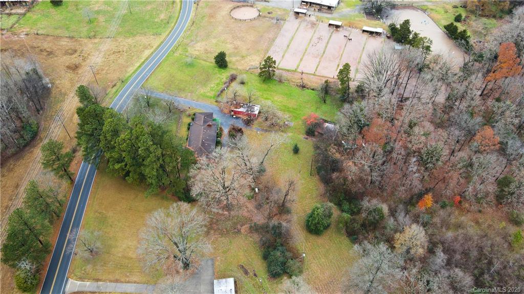 6301 Gilead Road Huntersville, NC 28078 - Photo 4 of 18 Gallery Image 4