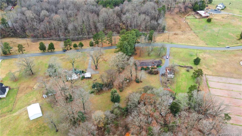 6301 Gilead Road Huntersville, NC 28078 - Photo 5 of 18 Gallery Image 5