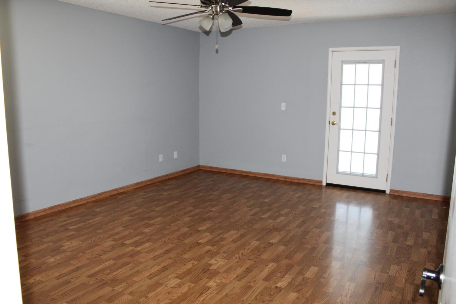 23 Walnut Tree Drive Colusa, CA 95932 - Photo 12 of 28 primary bedroom with exterior access