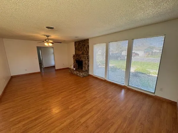 $464,900 | 23 Walnut Tree Drive, Colusa, CA 95932