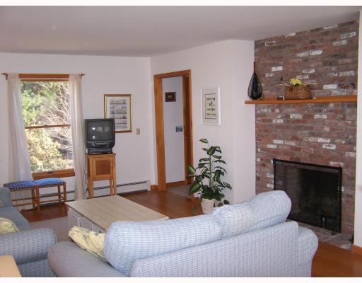 37 Gounod Road Westerly, RI 02891 - Photo 4 of 12 Den/Family/Great Room.
