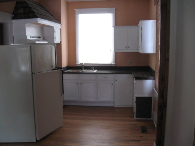 Rt2 Teaberry Road Ronceverte, WV 24970 - Photo 2 of 3 kitchen