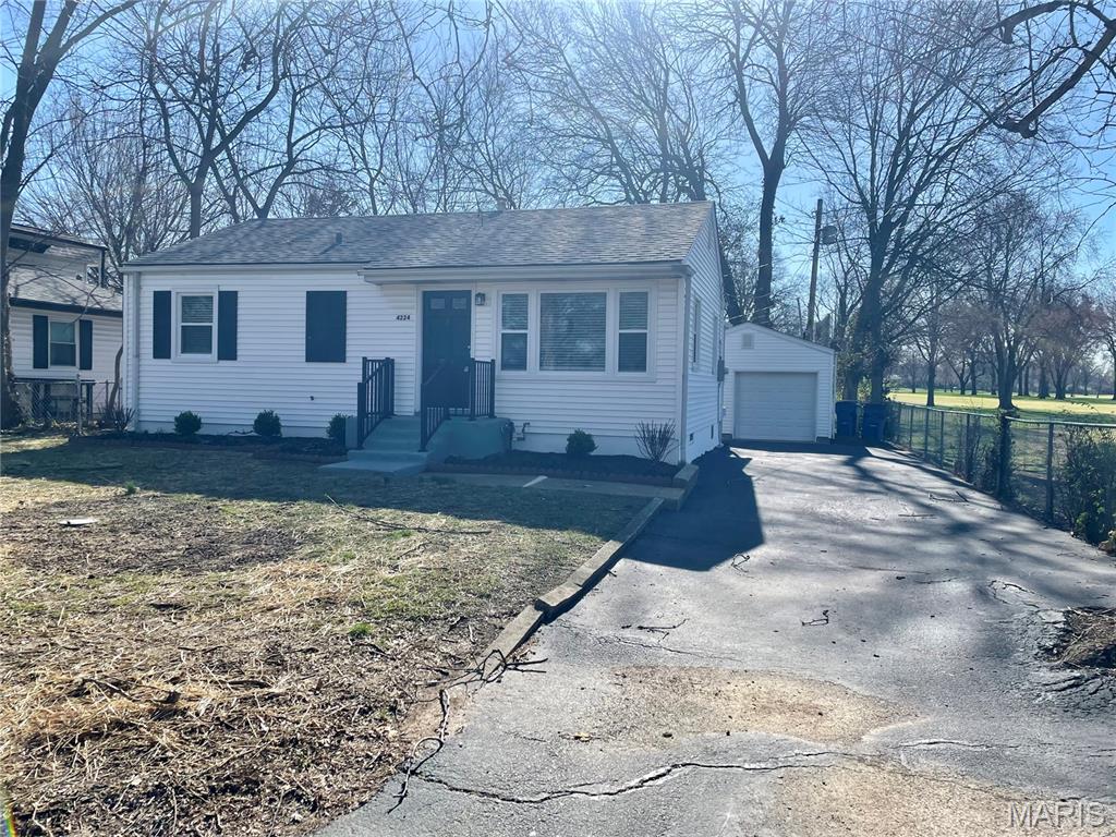 4224 Ashby Road St. Ann, MO 63074 - Photo 2 of 17