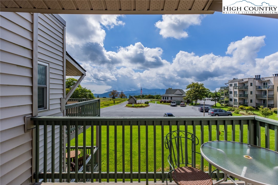 301 Pinnacle Inn Road, Unit 4305 Beech Mountain, NC 28604 - Photo 1 of 49