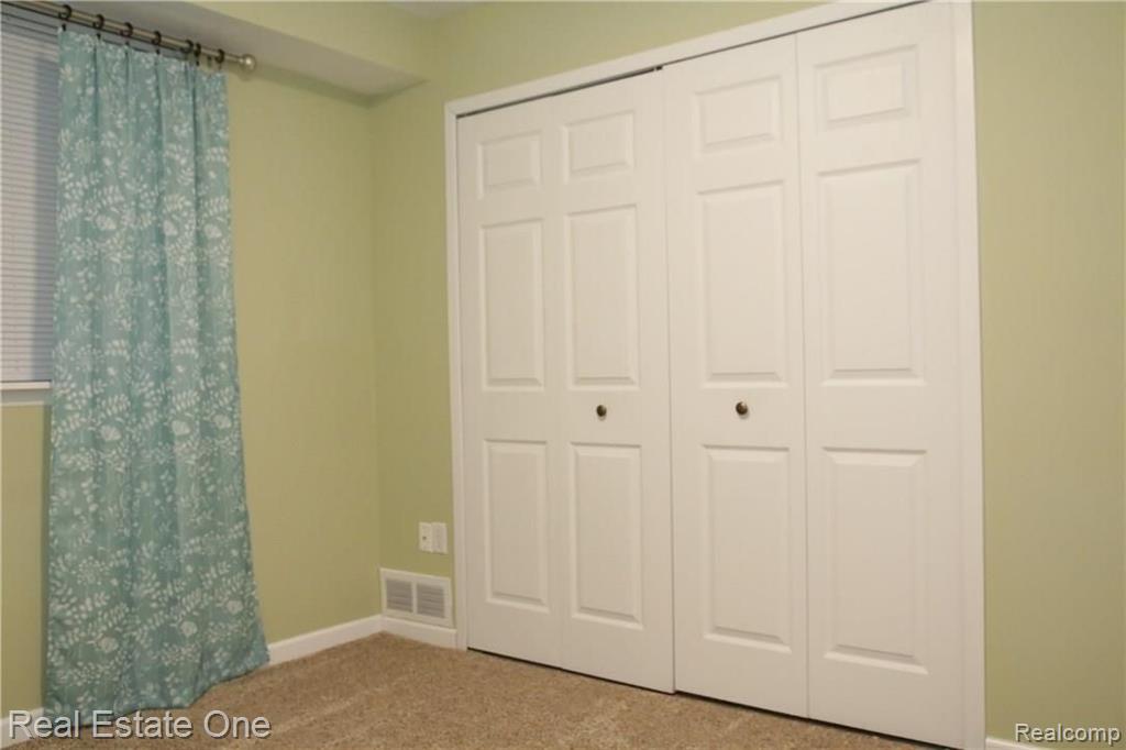 30060 Twelve Mile Road, Unit 86 Farmington, MI 48334 - Photo 15 of 25