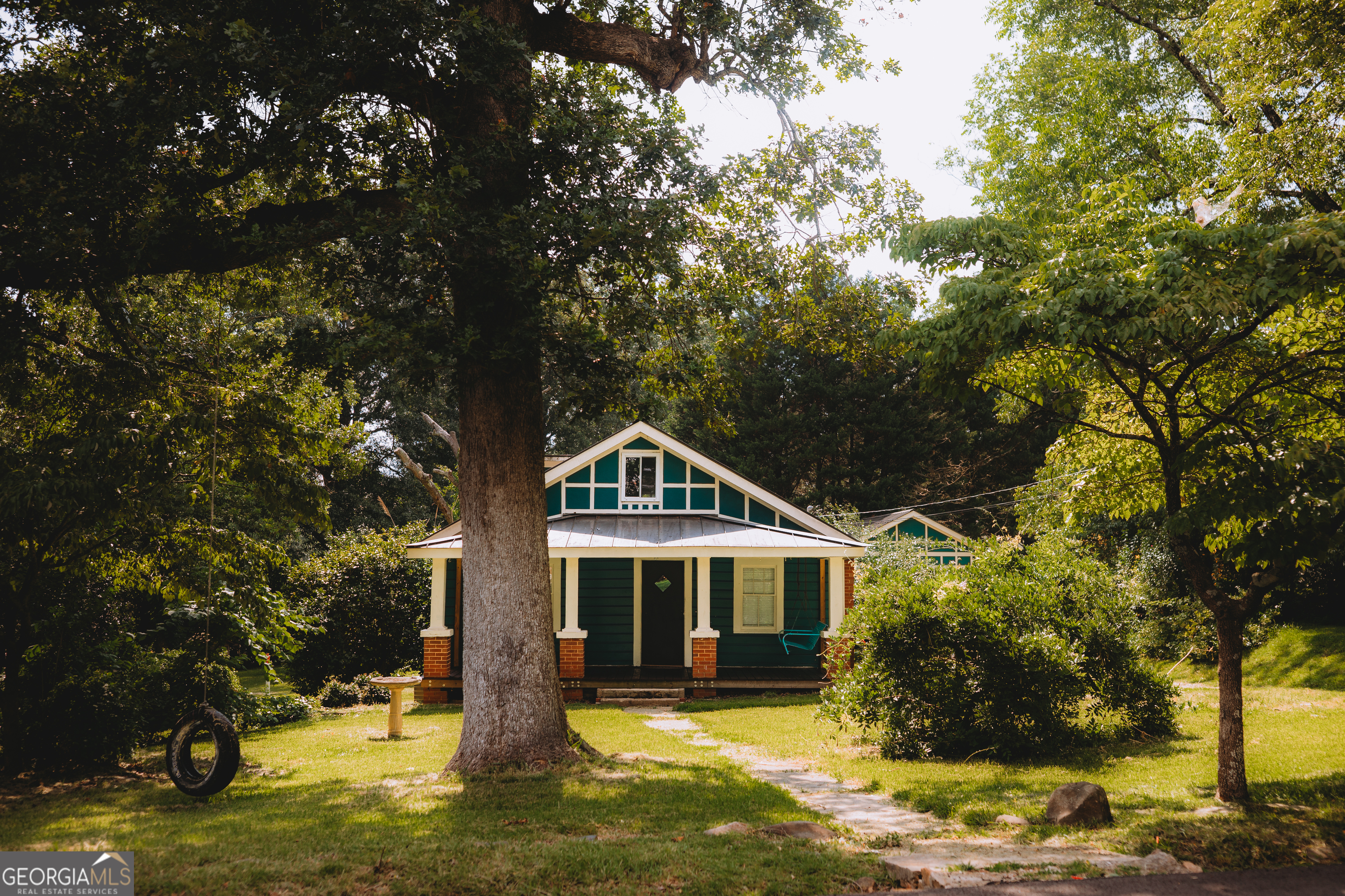 178 Mitchell Street Toccoa, GA 30577 - Photo 3 of 70