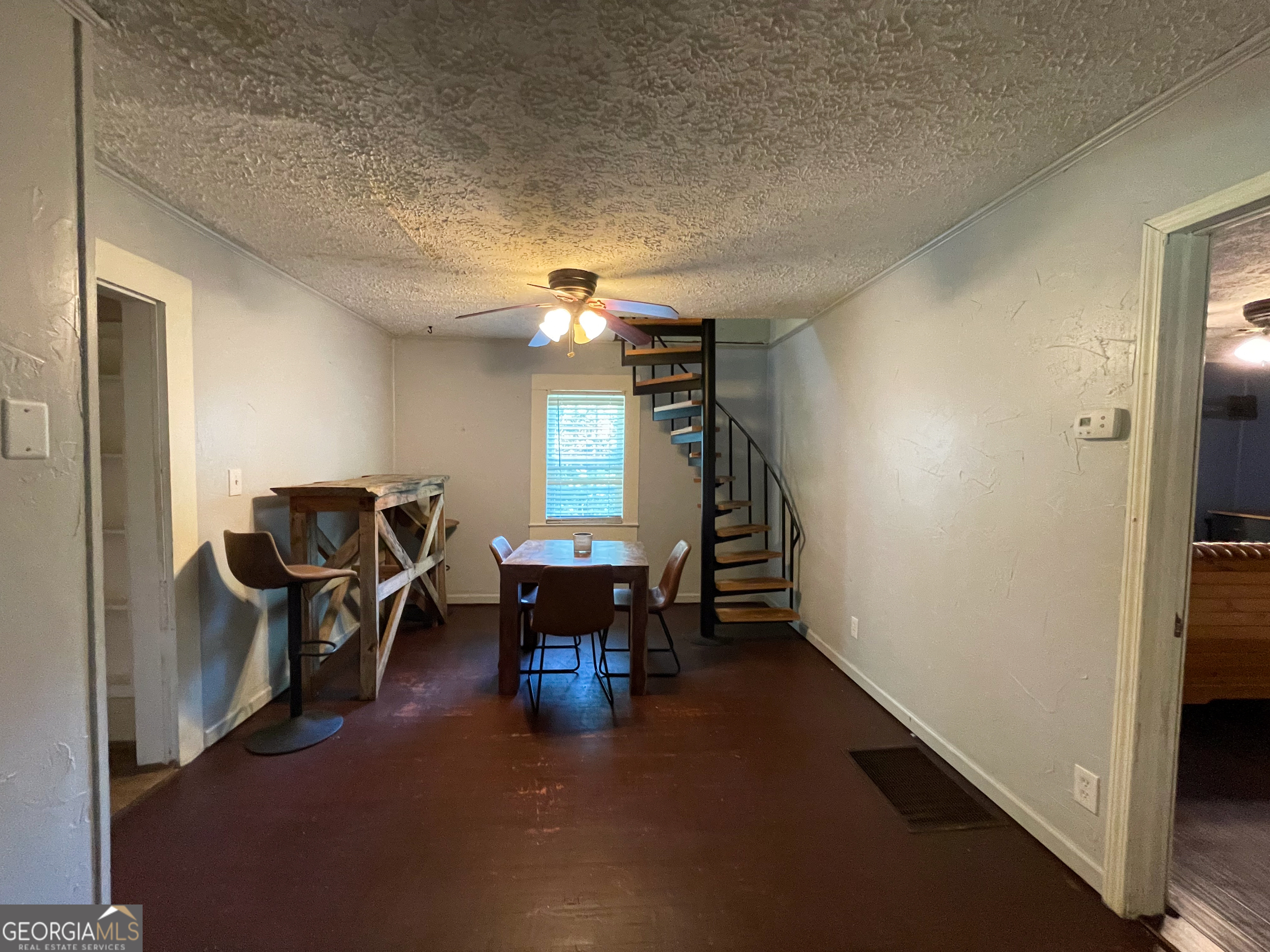178 Mitchell Street Toccoa, GA 30577 - Photo 34 of 70 a view of a livingroom with furniture and window
