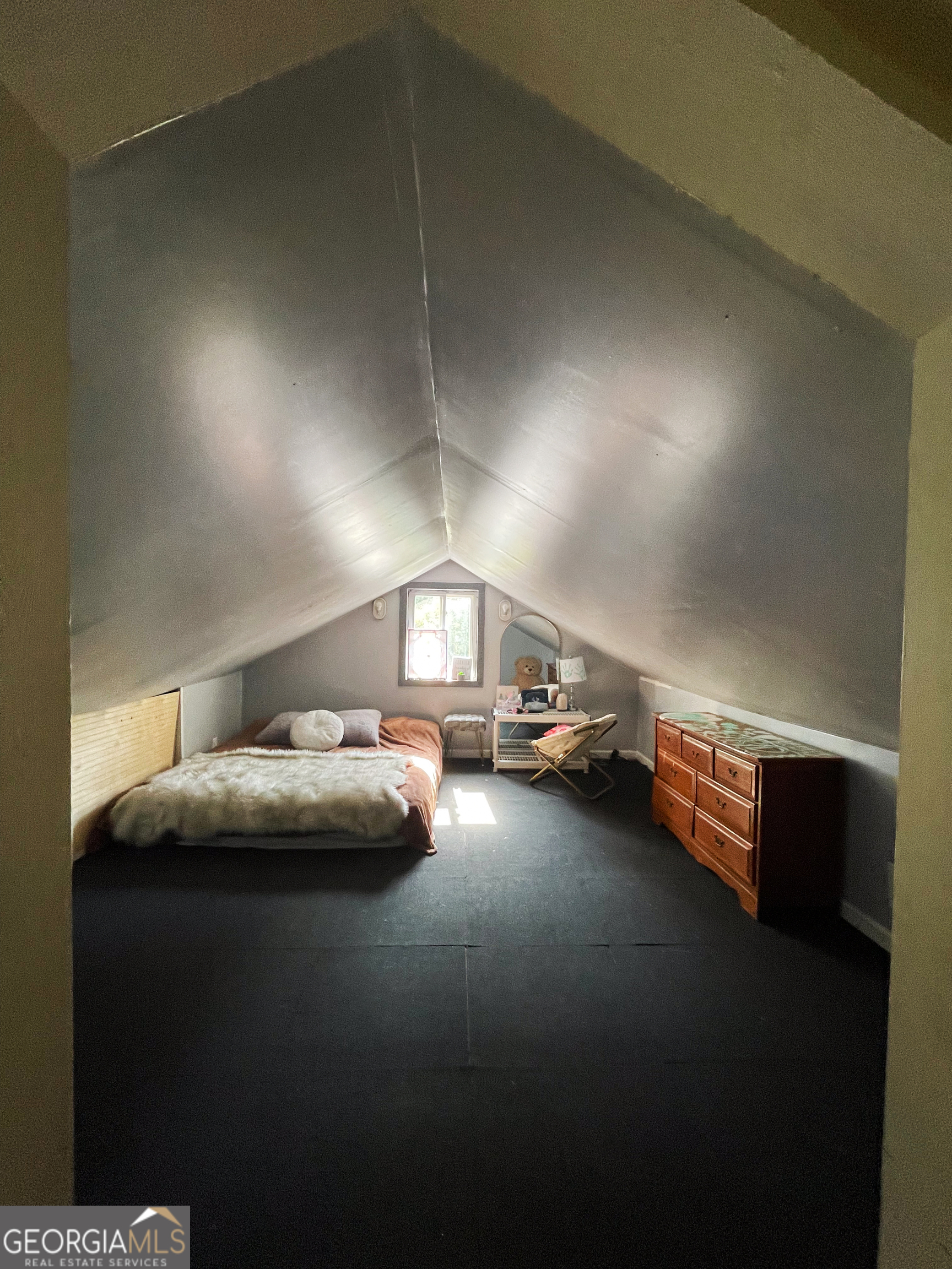 178 Mitchell Street Toccoa, GA 30577 - Photo 59 of 70 a view of water heater room with projector