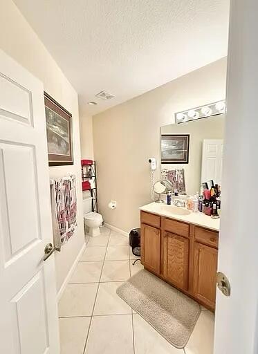 8356 Mulligan Circle, Unit 1924A Port St. Lucie, FL 34986 - Photo 12 of 15 a large white room with mirror