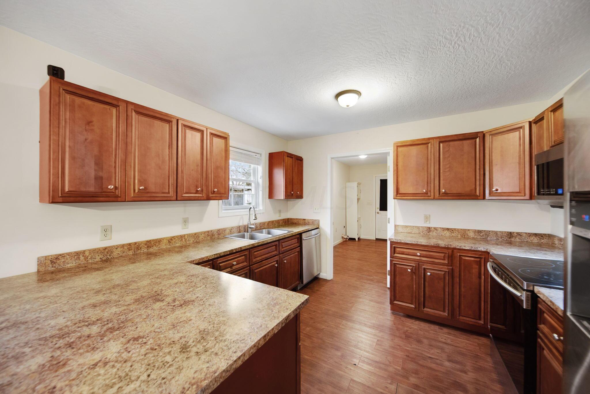 615 Johnson Road Chillicothe, OH 45601 - Photo 10 of 44 27-web-or-mls-DSC06664_5_6
