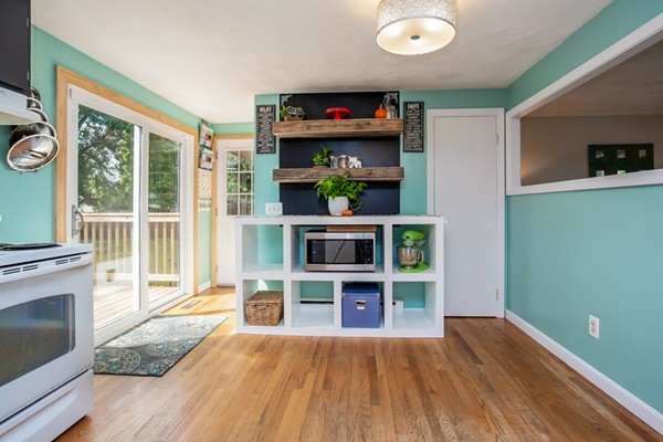 95 Joan Street Springfield, MA 01129 - Photo 6 of 30 Gallery Image 6