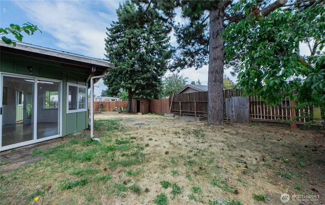 $449,999 | 6852 Dutch Haven Drive, Lynden, WA 98264