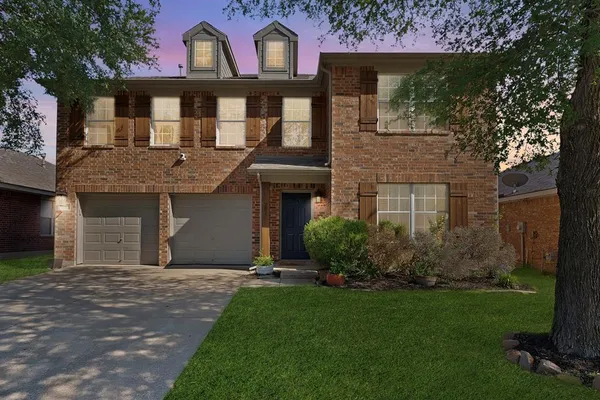 $399,999 | 2827 Grandview Drive, Grand Prairie, TX 75052