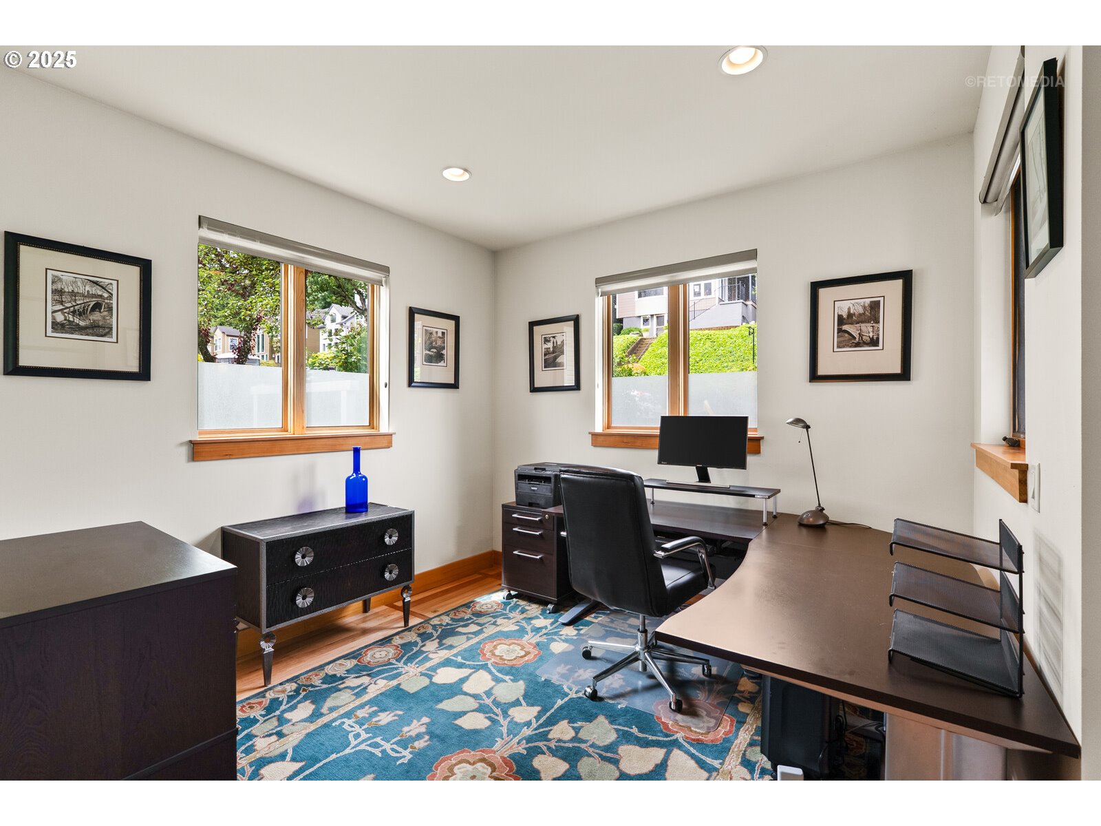 7604 South Hood Avenue Portland, OR 97219 - Photo 16 of 43