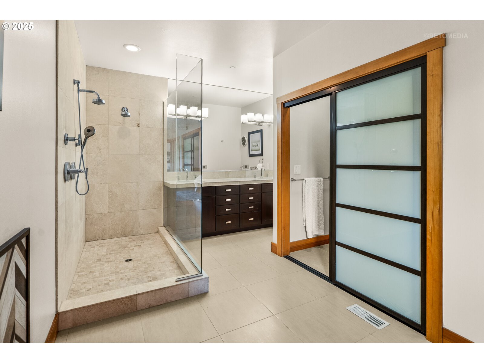 7604 South Hood Avenue Portland, OR 97219 - Photo 22 of 43