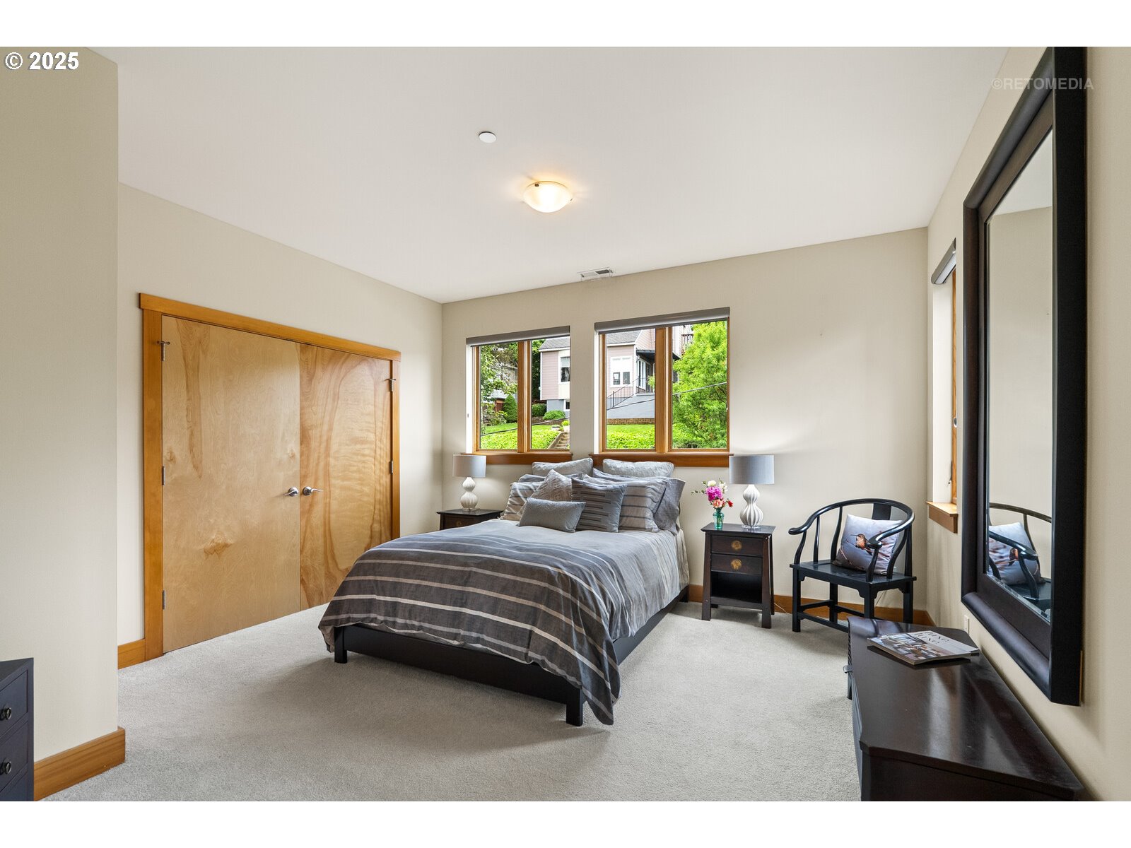 7604 South Hood Avenue Portland, OR 97219 - Photo 27 of 43