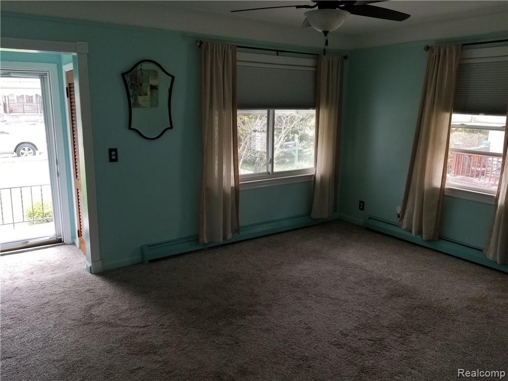 22507 Ridgeway Street St. Clair Shores, MI 48080 - Photo 12 of 18 20190508_151219.jpg
