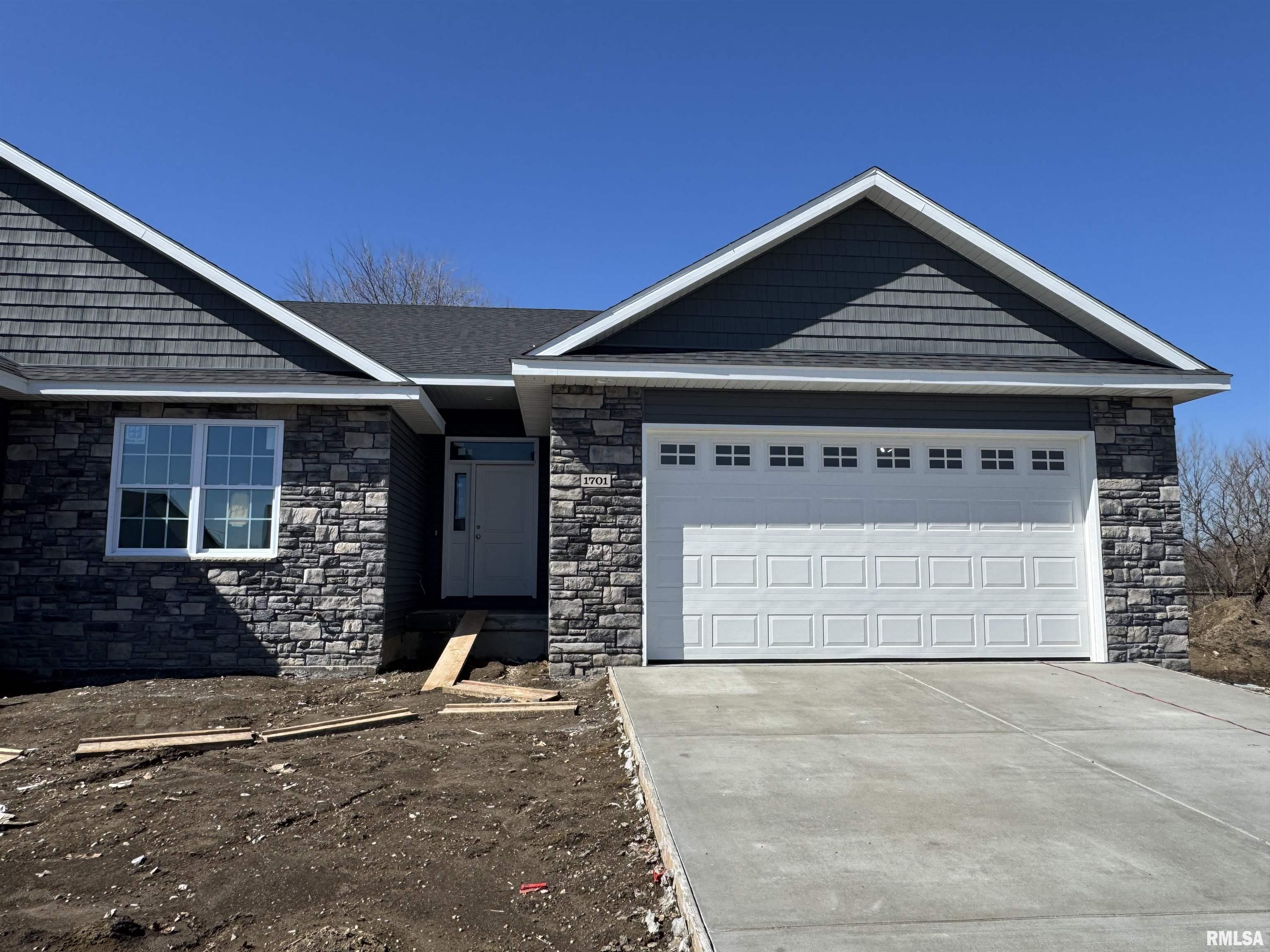 1701 Ambleside Drive Springfield, IL 62711 - Photo 1 of 35