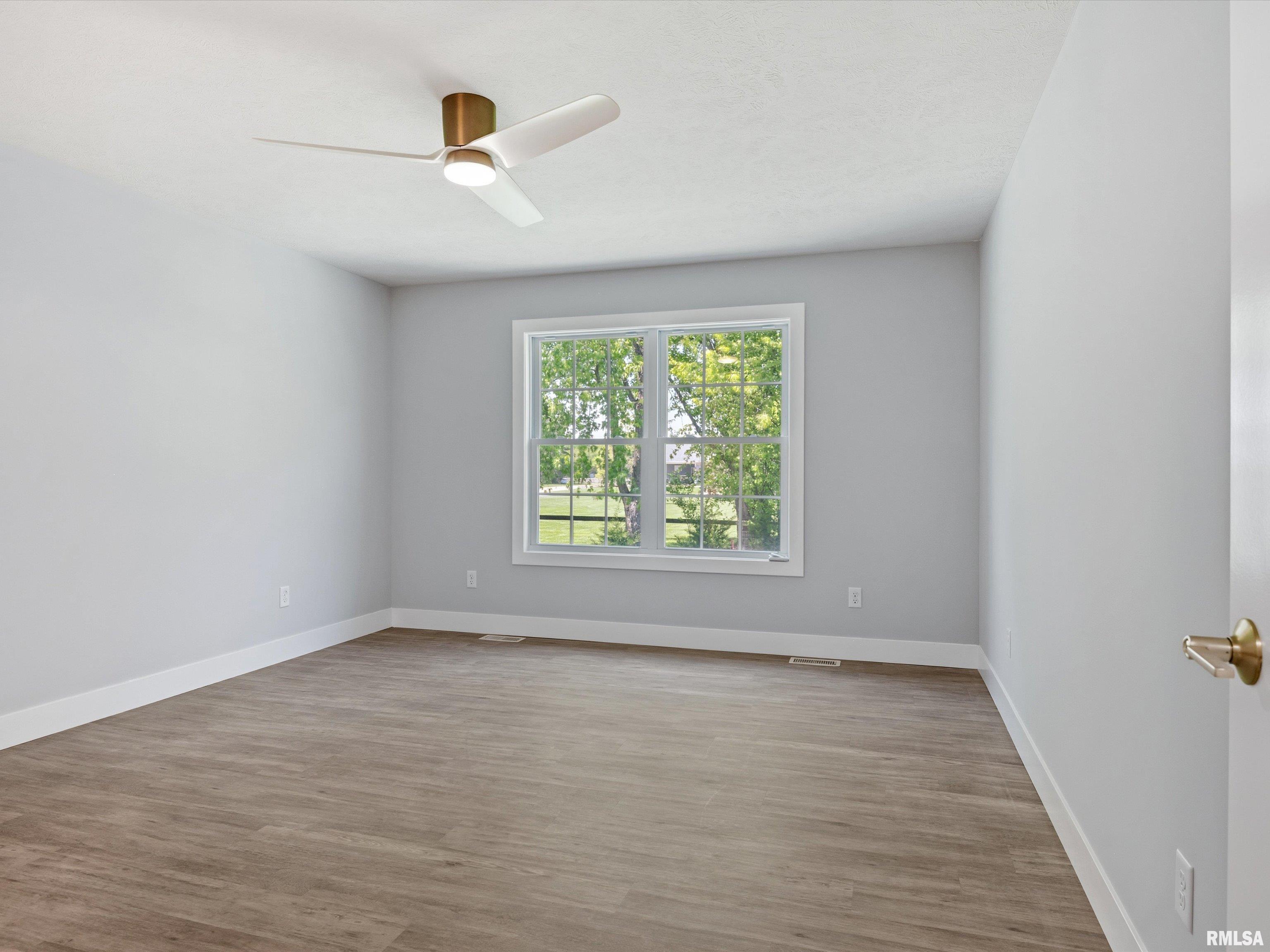1701 Ambleside Drive Springfield, IL 62711 - Photo 18 of 42