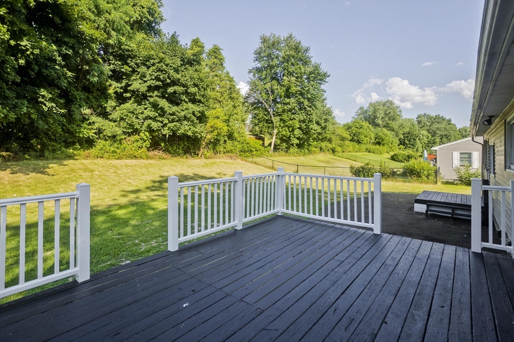 38 Westbrook Road South Hadley, MA 01075 - Photo 36 of 40 Gallery Image 36