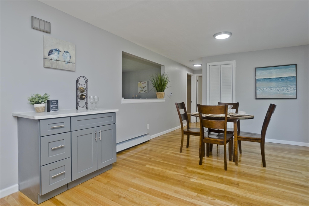 38 Westbrook Road South Hadley, MA 01075 - Photo 7 of 40 Gallery Image 7