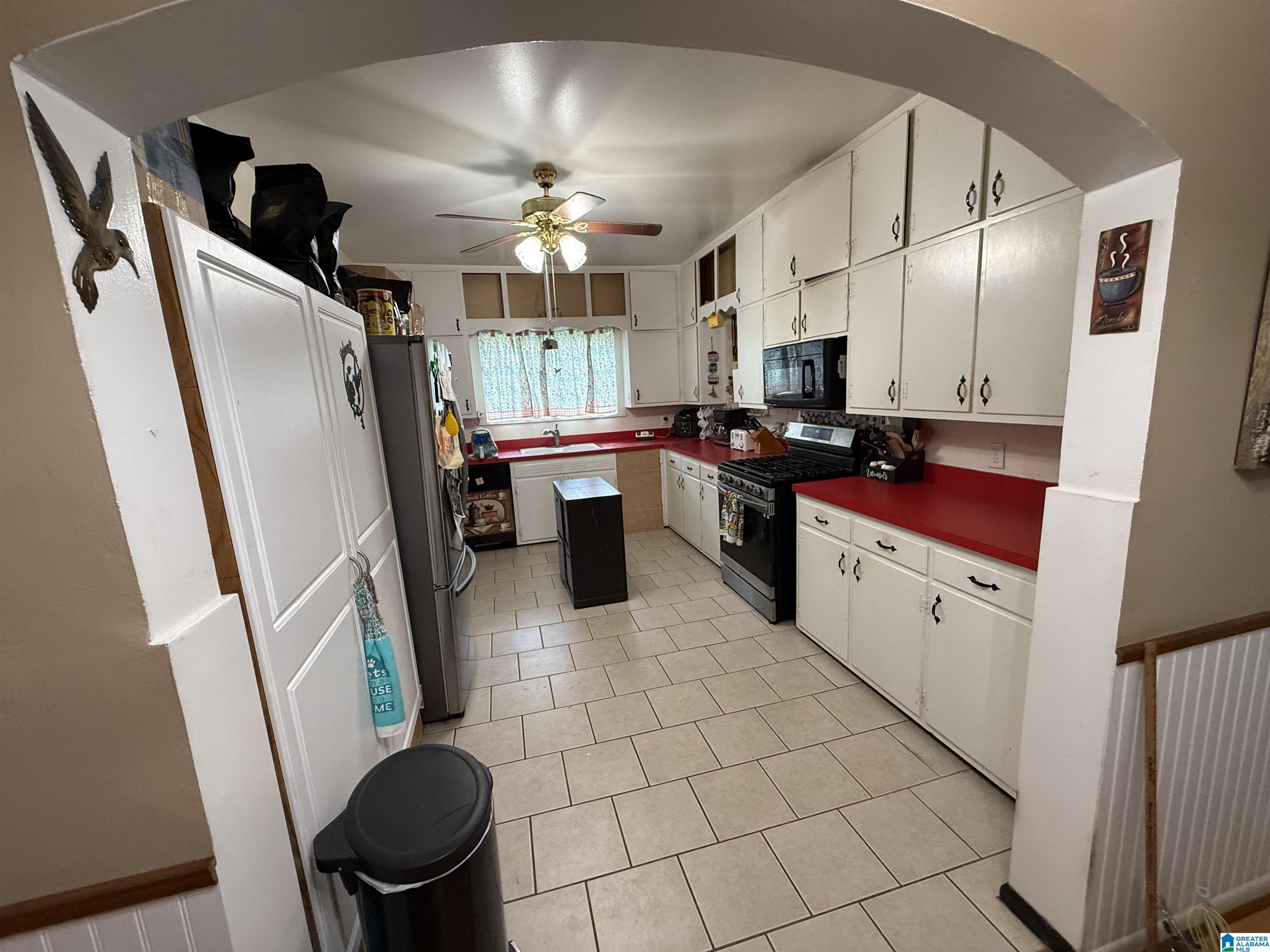 705 West 4th Street Sylacauga, AL 35150 - Photo 14 of 40