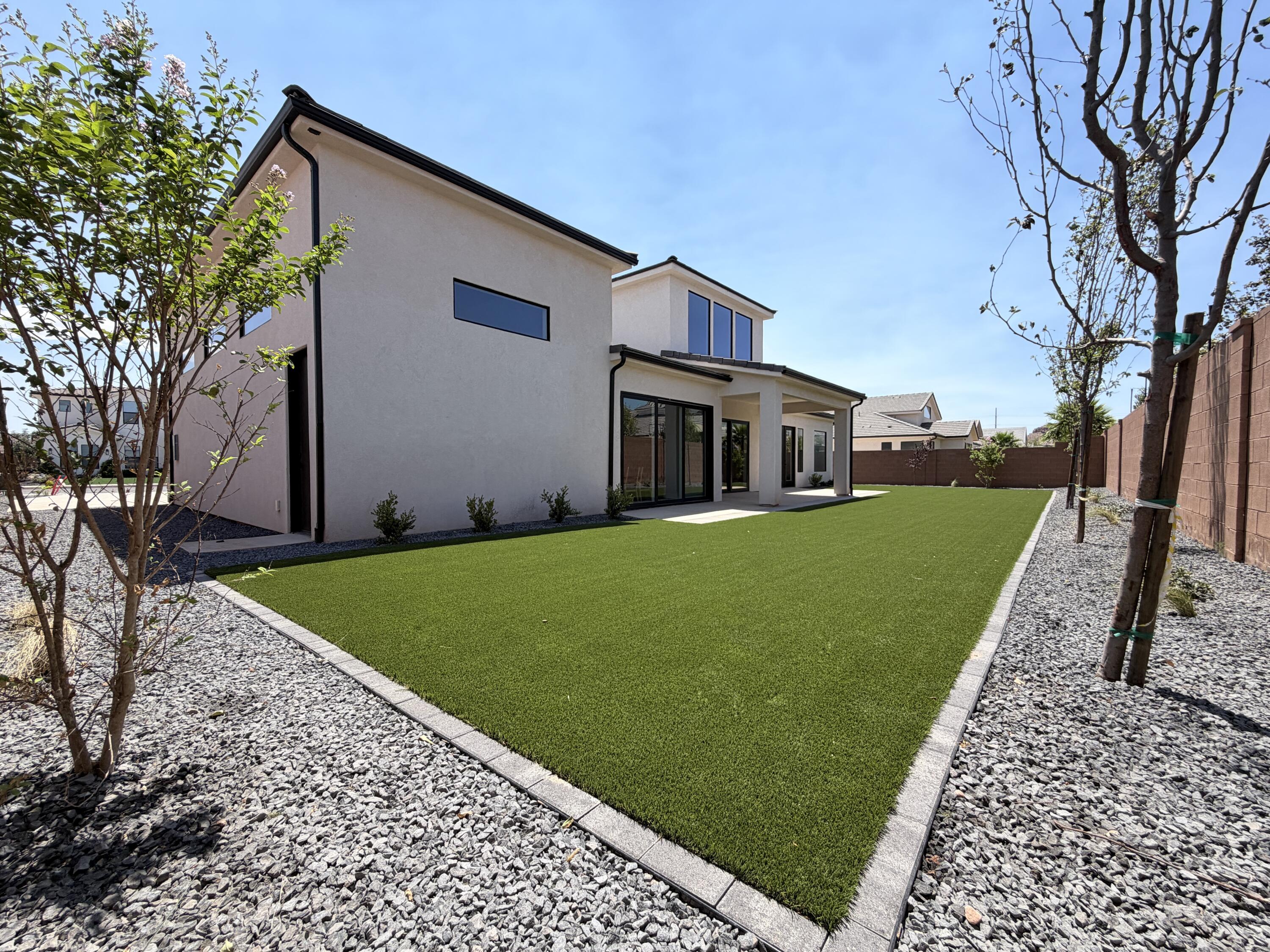 3089 2110 S Street St. George, UT 84790 - Photo 5 of 76 IMG_5187