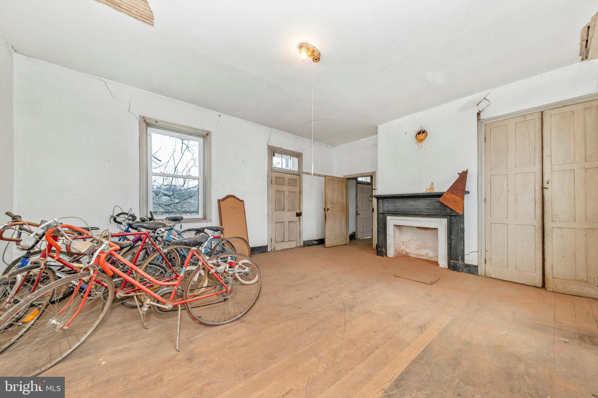 2820 Milt Summers Road Middletown, MD 21769 - Photo 51 of 88 a bed room with a bed and a chair