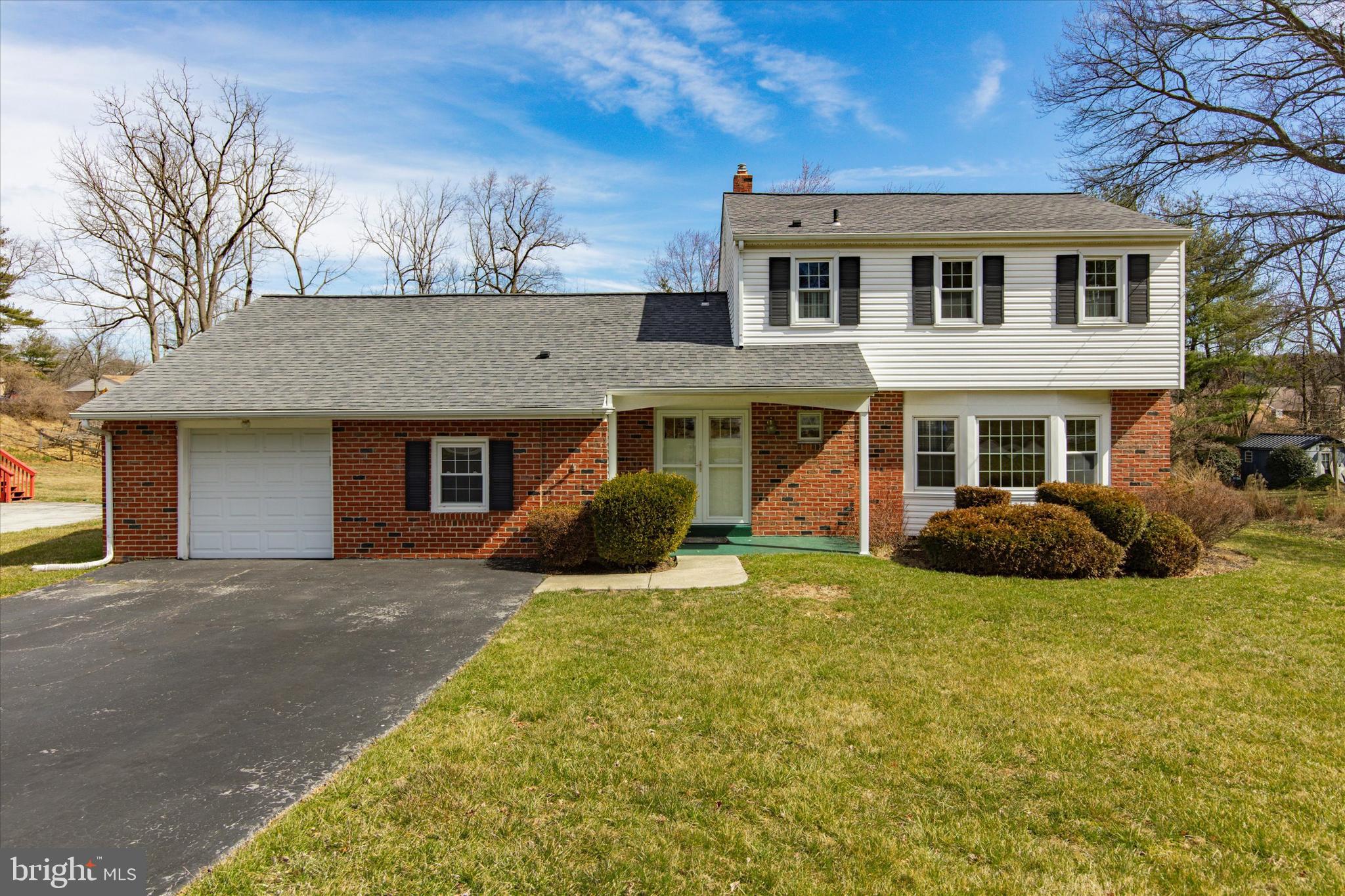 439 Concord Avenue Exton, PA 19341 - Photo 1 of 25 Front