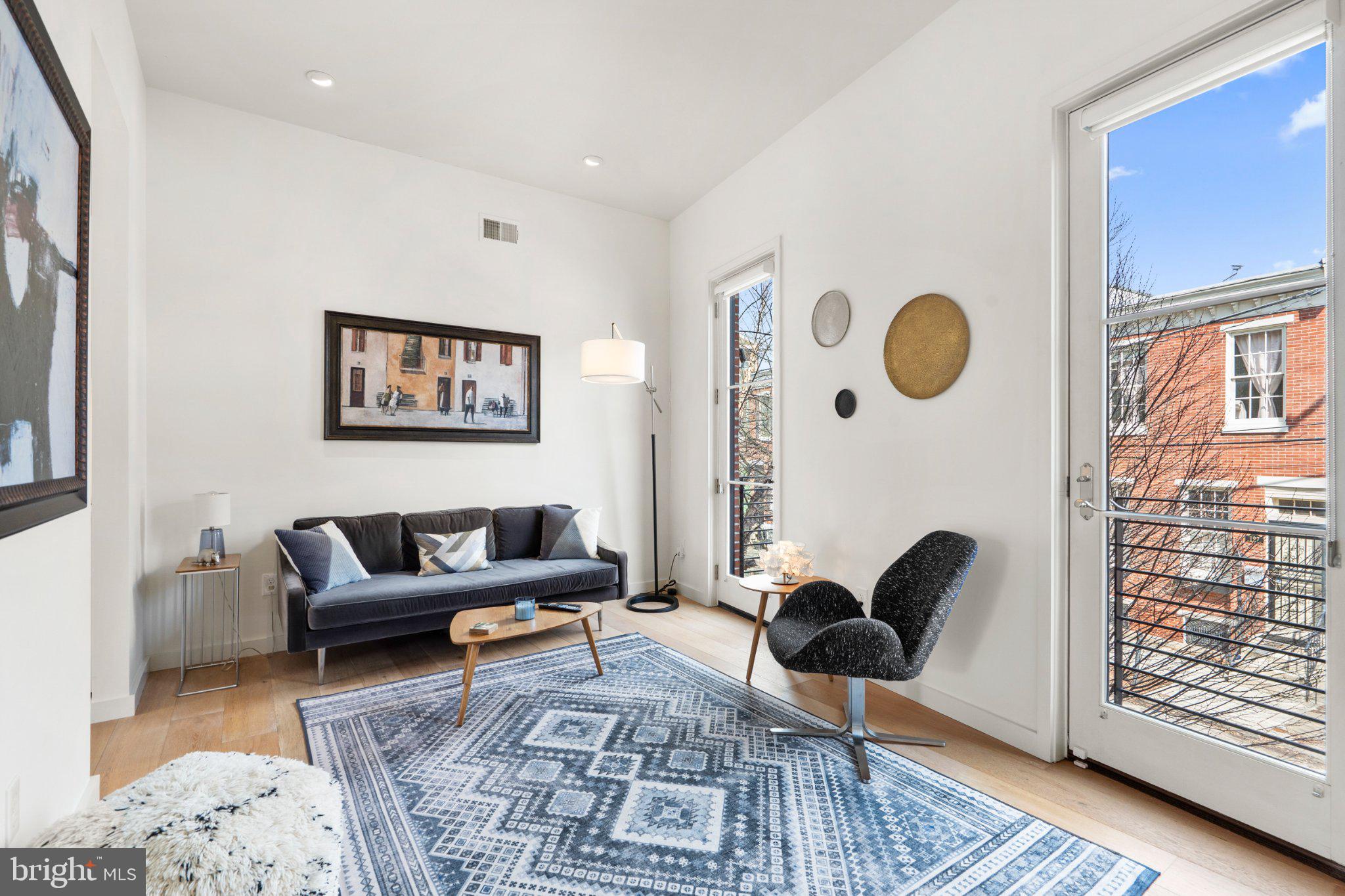 116 League Street Philadelphia, PA 19147 - Photo 12 of 30 Bright and airy urban retreat.