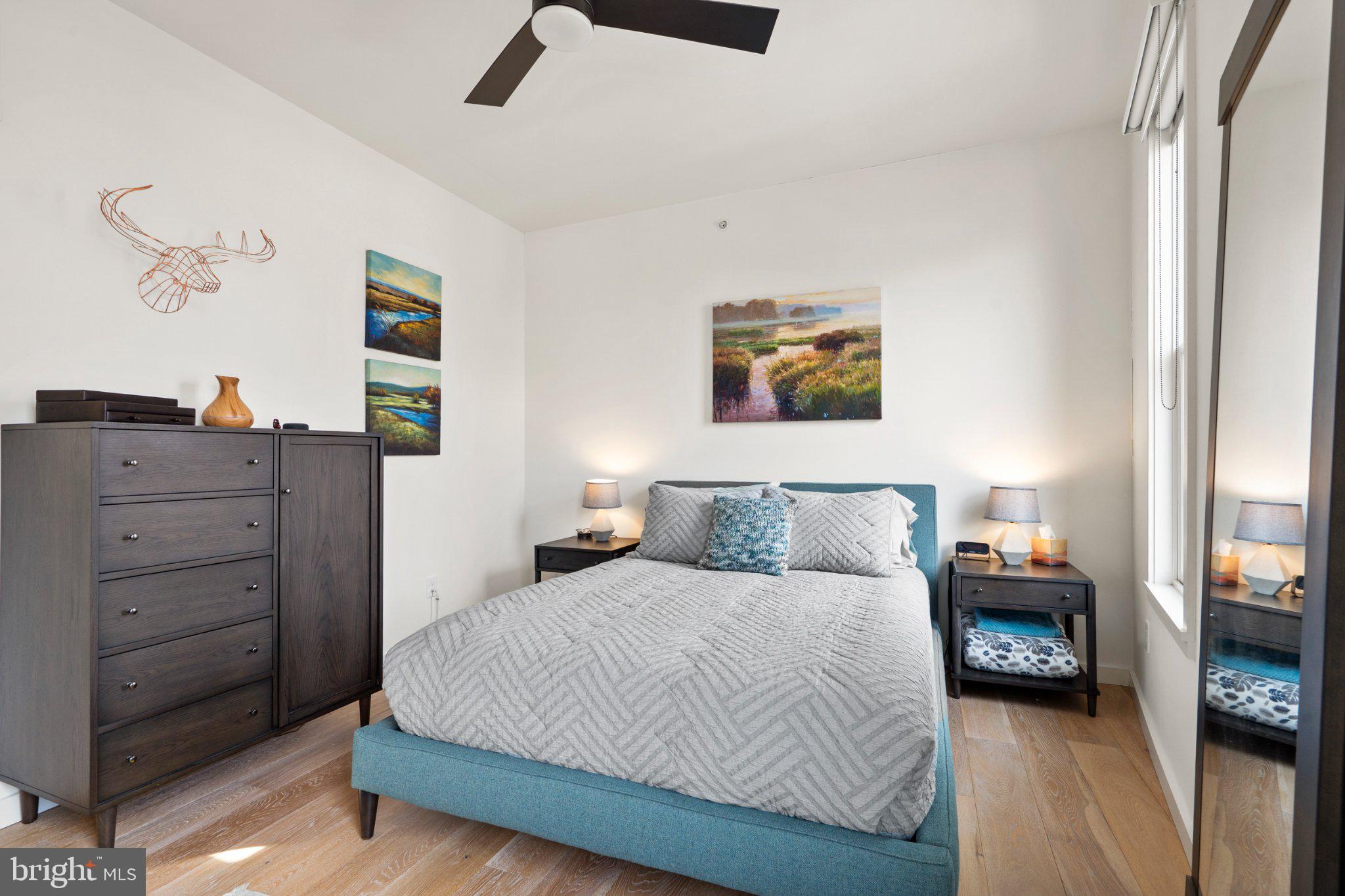 116 League Street Philadelphia, PA 19147 - Photo 17 of 30 Serene bedroom with modern accents.