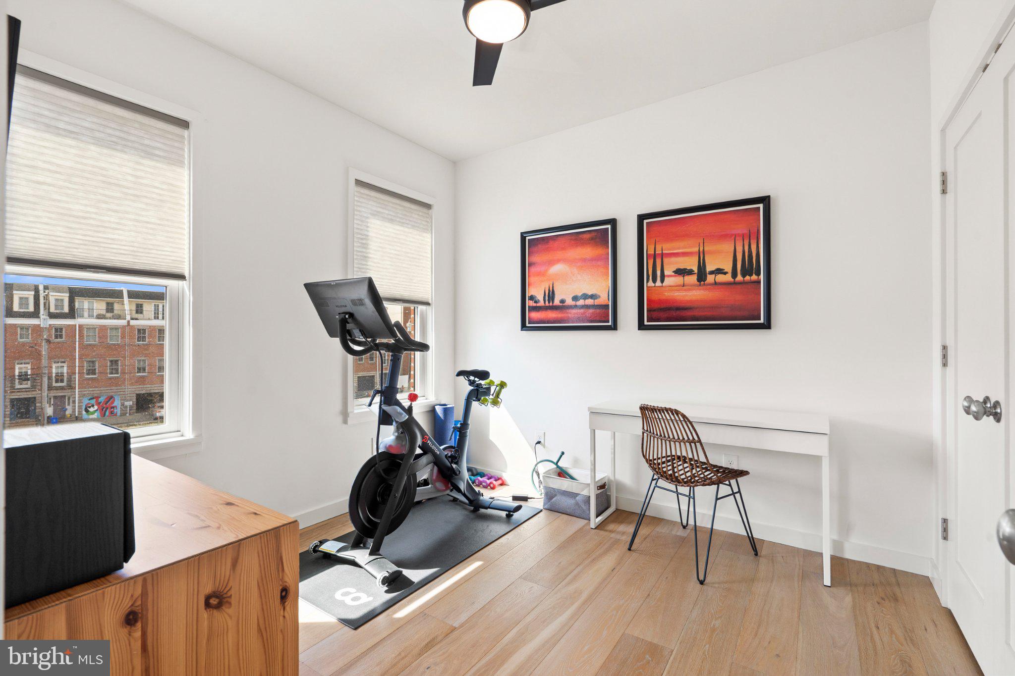 116 League Street Philadelphia, PA 19147 - Photo 19 of 30 Bright and airy fitness nook.