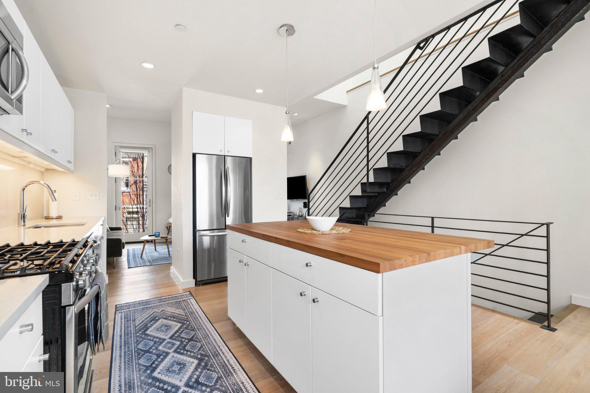 116 League Street Philadelphia, PA 19147 - Photo 6 of 30 Modern kitchen with sleek design.