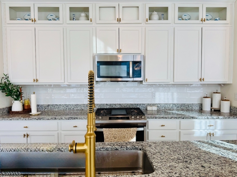 52 Depot Way Dunellen, NJ 08812 - Photo 17 of 50