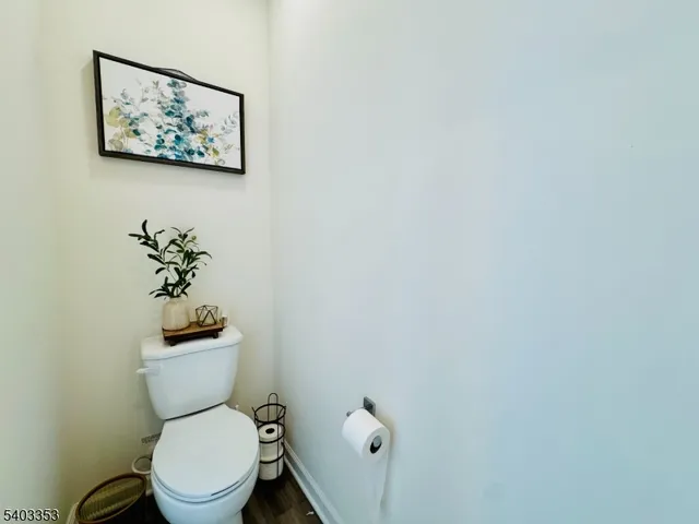 $4,000 | 52 Depot Way, Dunellen, NJ 08812